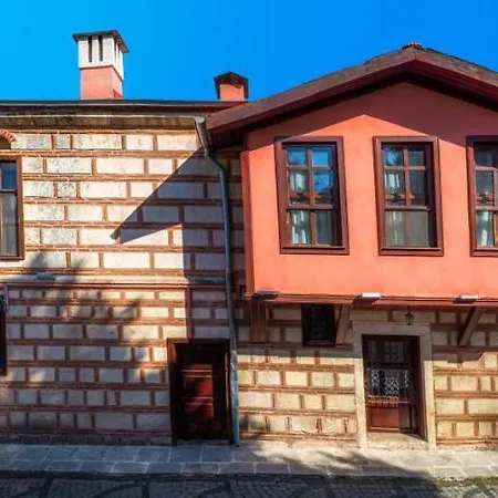 Katre Tasodalar 2*