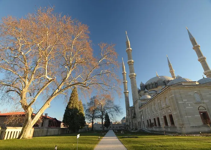 Hotel Katre Tasodalar 2*